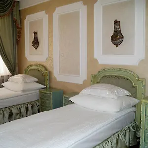 art-apartments-celakovskeho-sady.praguehotelsweb.com/